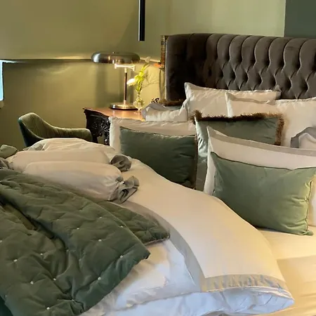 Loeffelmuehle Boutique Bed & Breakfast Pillig