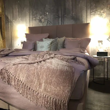 Loeffelmuehle Boutique Bed & Breakfast *