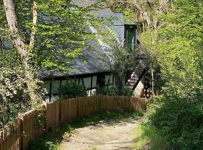 Alojamento de Acomodação e Pequeno-almoço Loeffelmuehle Boutique 4*