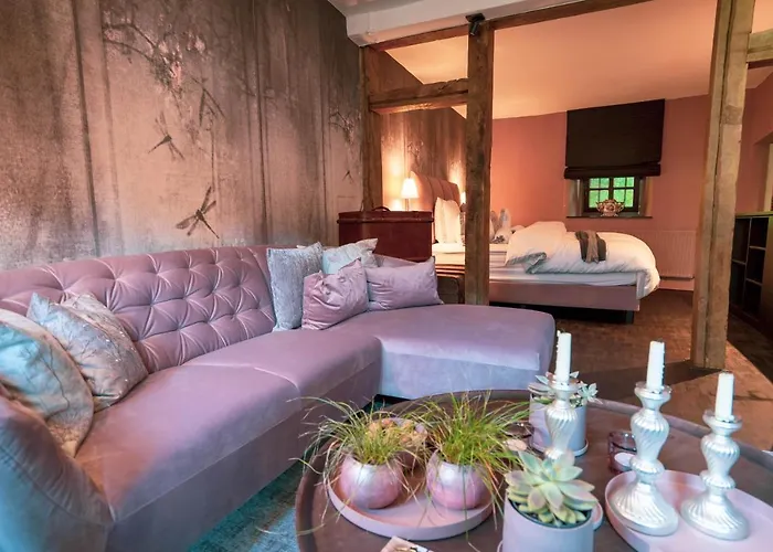 Loeffelmuehle Boutique 4* Pillig